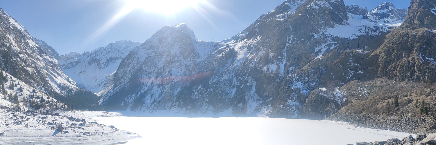 LnLn2011's profile banner image