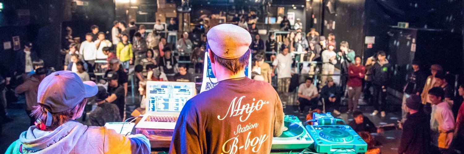 Dance_2D's profile banner image