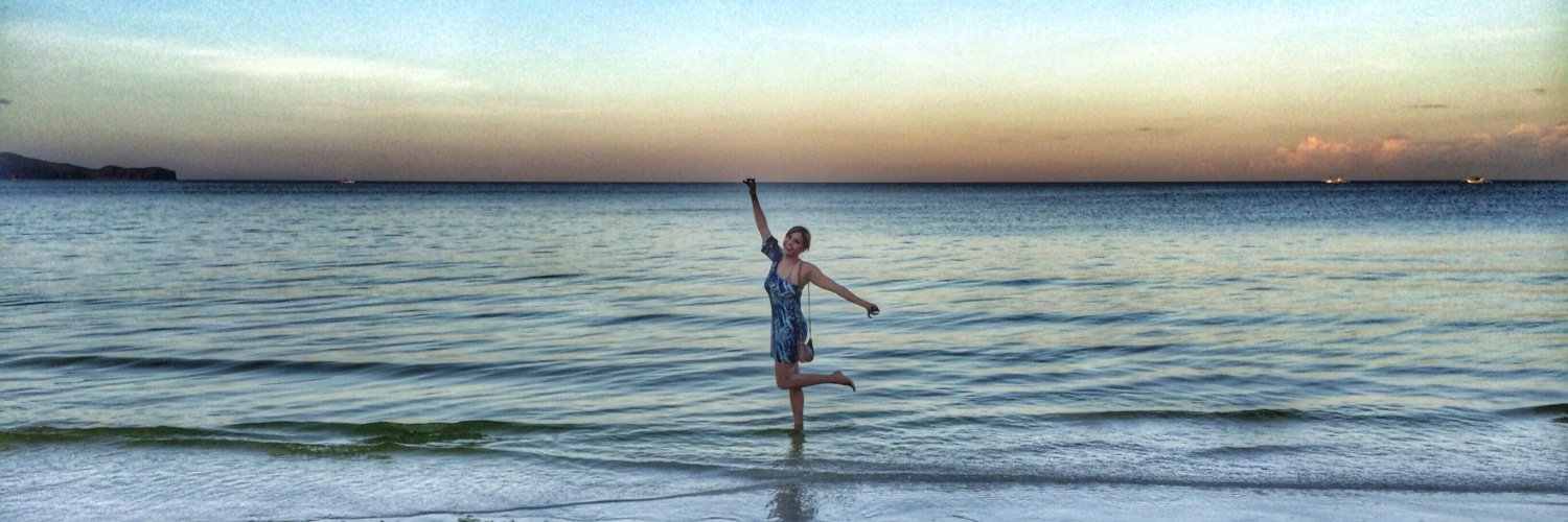 Gretchen Fullido banner