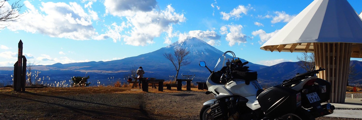 Sue_CB1300ST's profile banner image