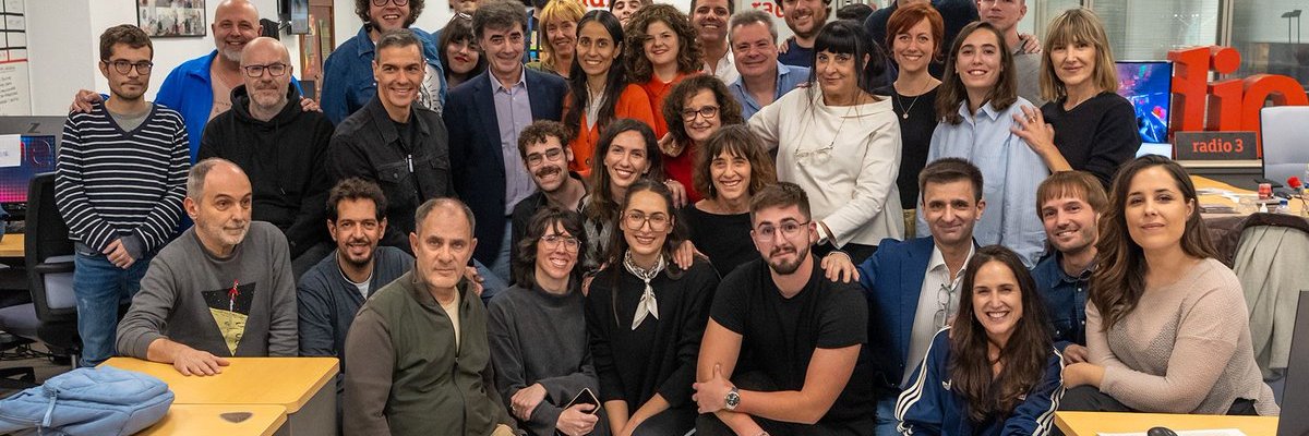 /❤@Cfjm/Fuerza Pedro,aquí estamos para apoyarte. banner