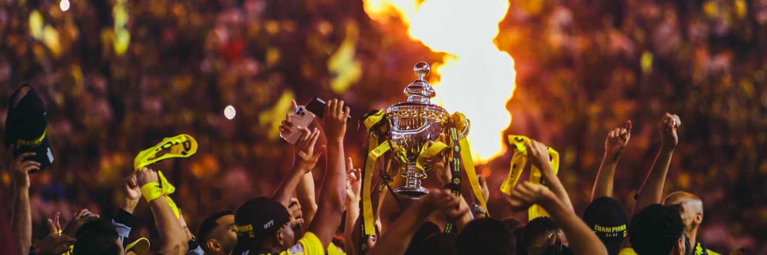 ioiu21's profile banner image