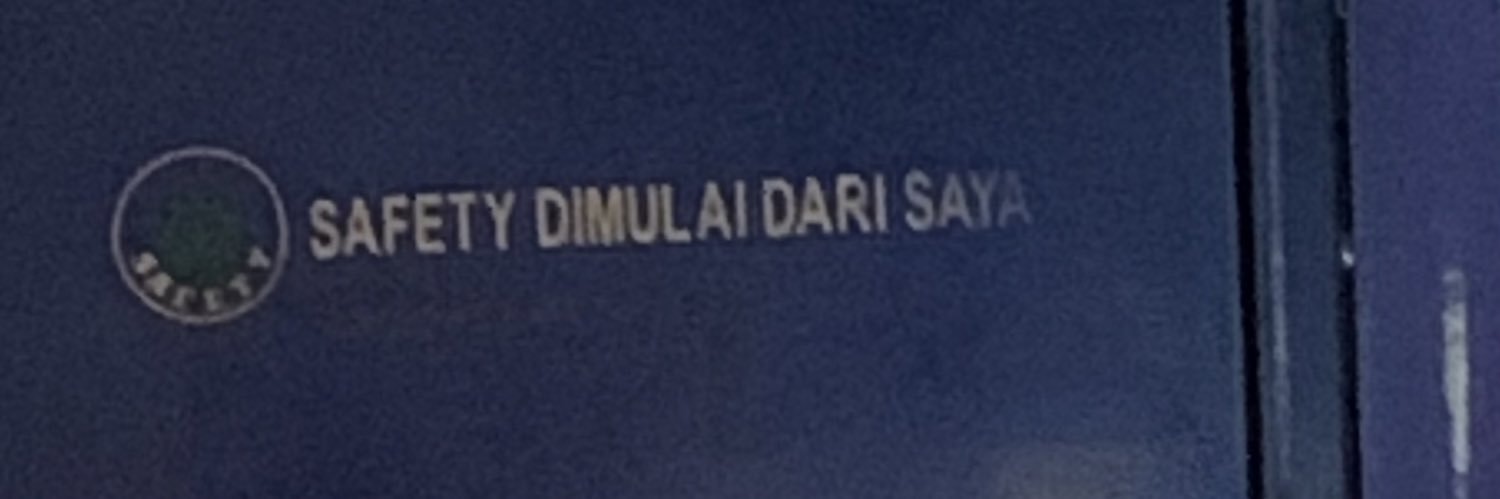 didntsleepwelll's profile banner image