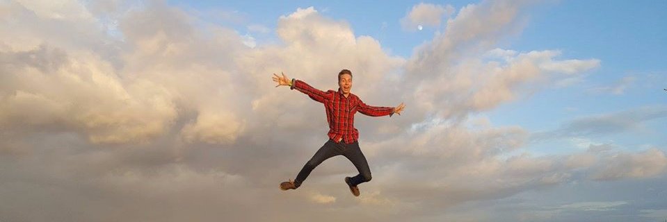 juthsty's profile banner image