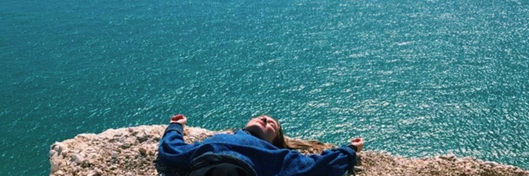 veradjakonoff's profile banner image