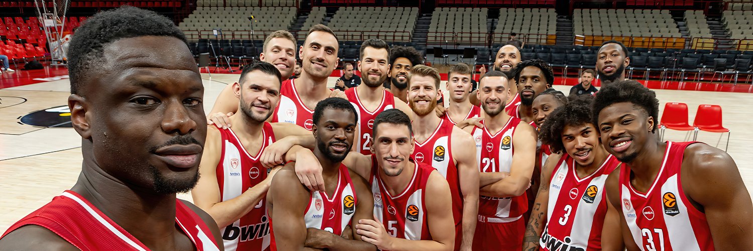 mpouklakia 🔴⚪️ 48 🏆🔜49 banner