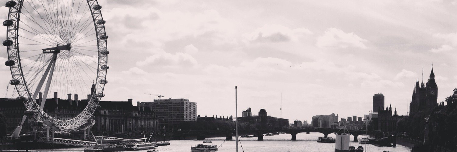 logillett's profile banner image