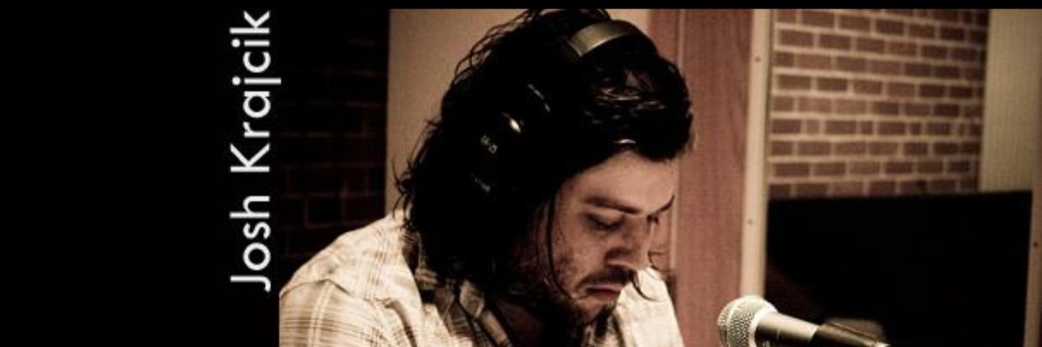 clmzthang's profile banner image