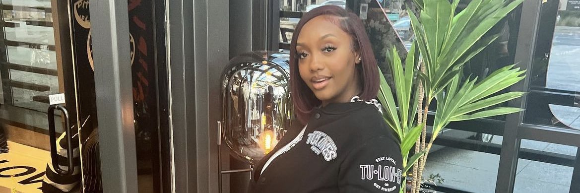 hendrixpaige_'s profile banner image