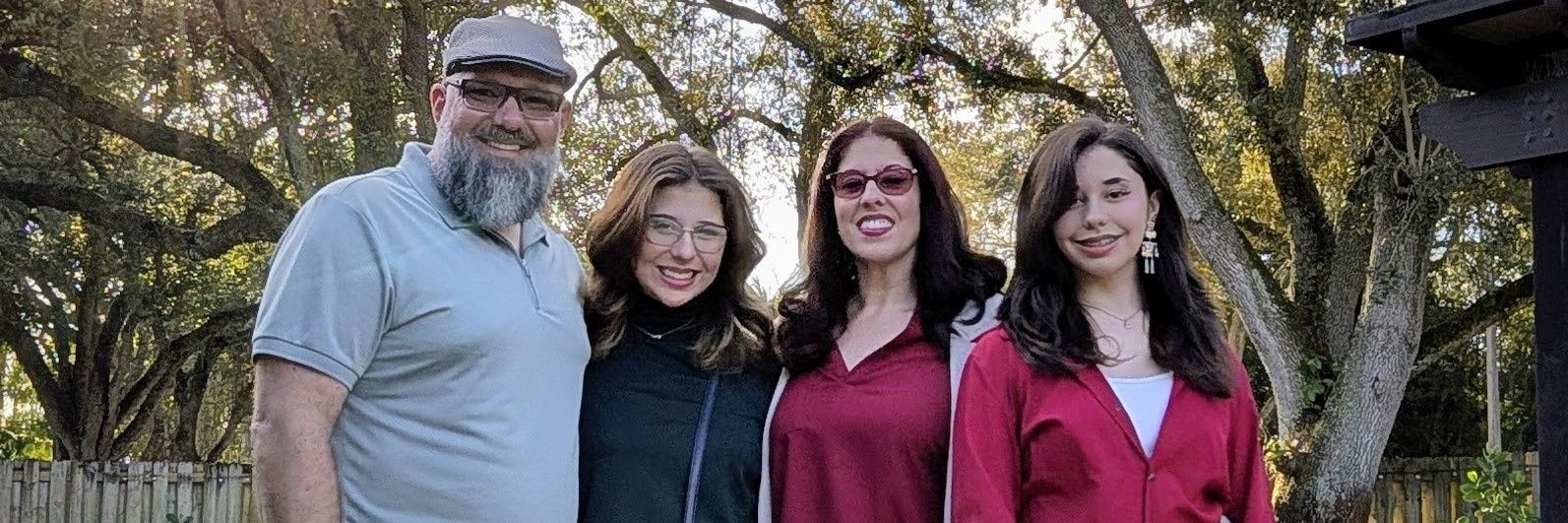 Ivette Diaz-Rubio banner