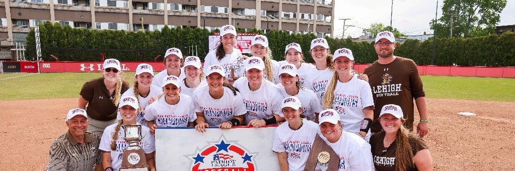 Lehigh Softball's banner