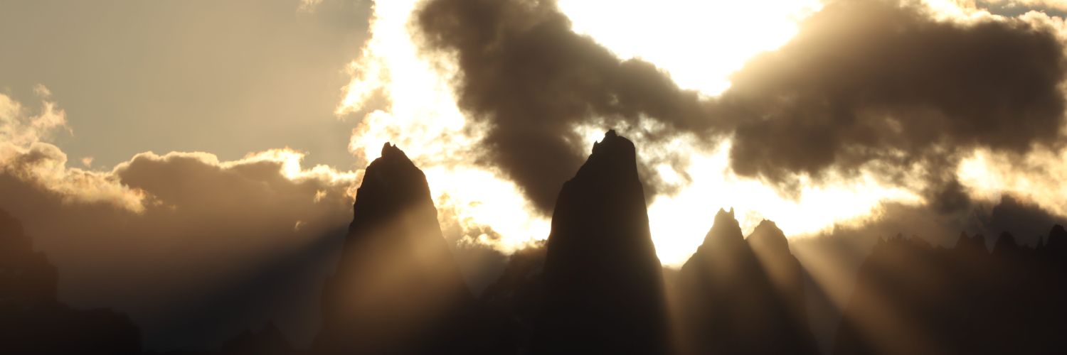 rooocio_b's profile banner image