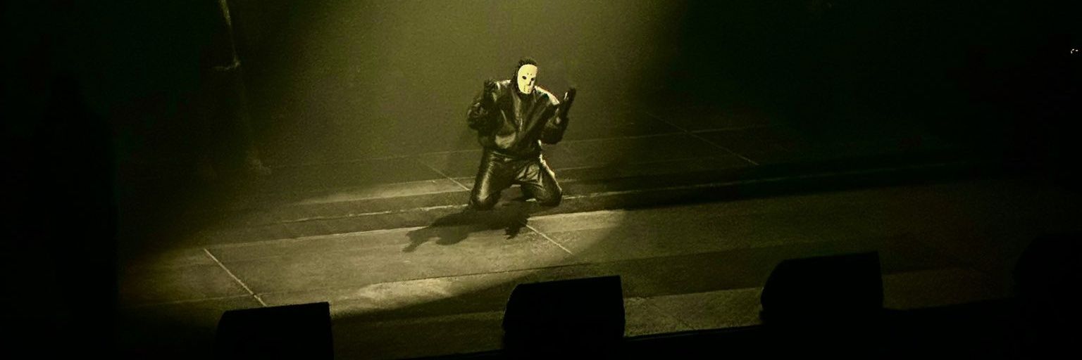 wingartzz's profile banner image