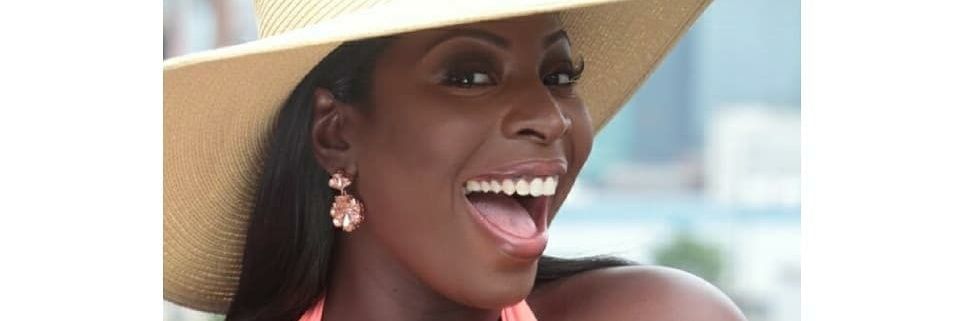 AprilShari_'s profile banner image