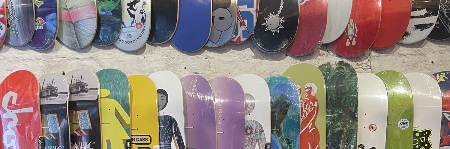 taypicou's profile banner image