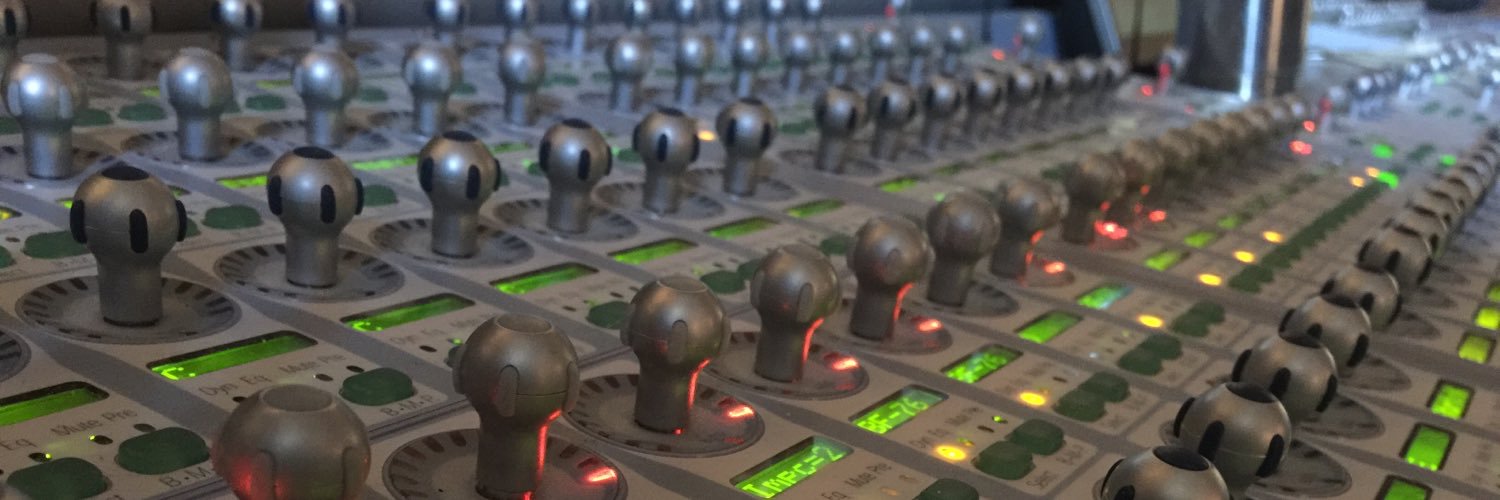 Ainslie Grosser banner