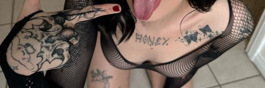 Emily7567543's profile banner image