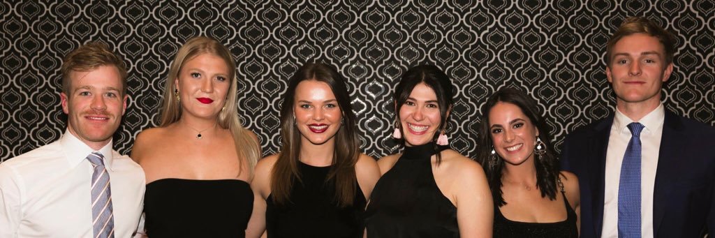 louselout's profile banner image