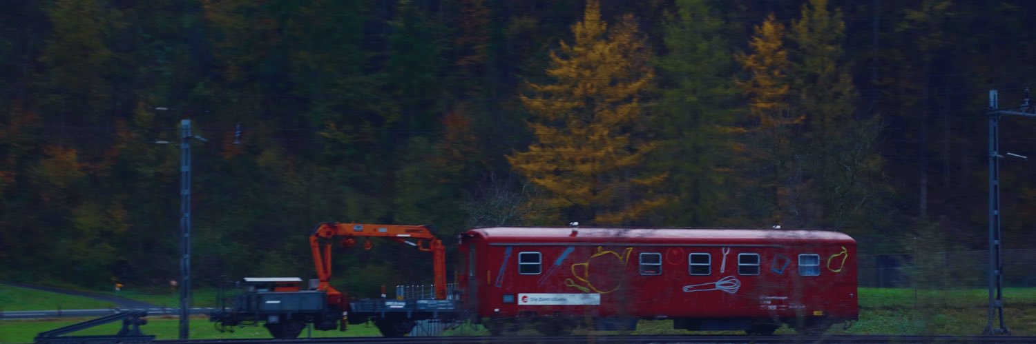 riskaagustinn_'s profile banner image