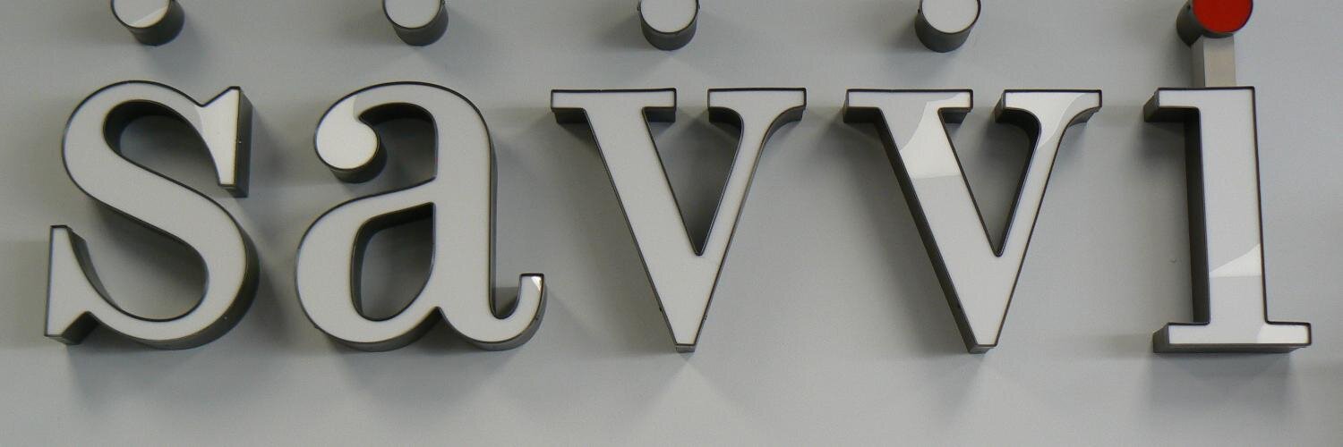 SavviFormalWear's profile banner image