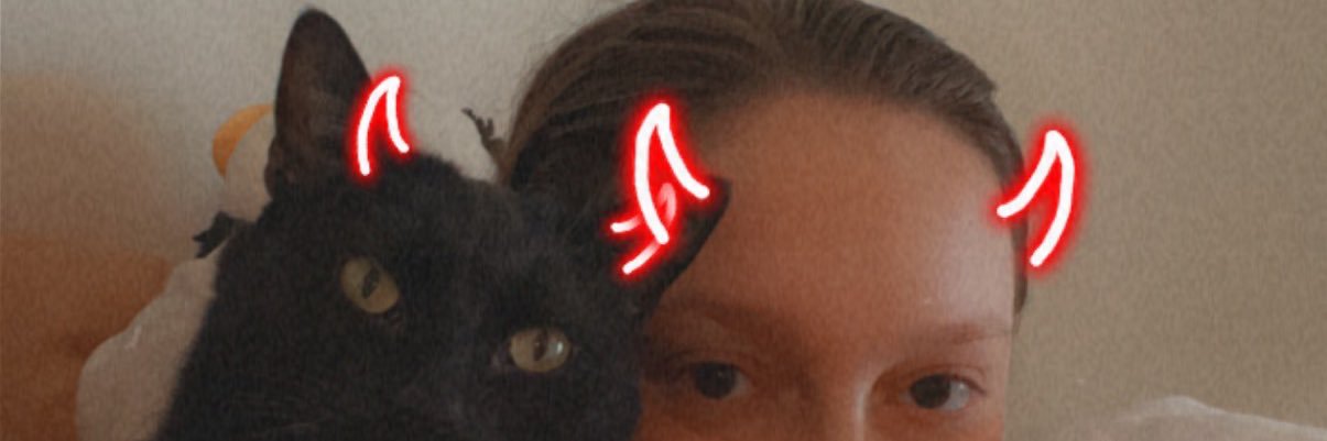 vieveacious's profile banner image