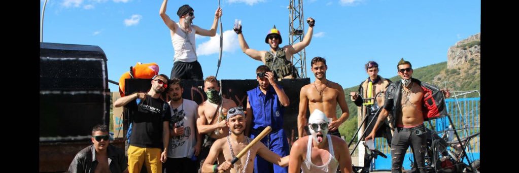 DanniS26's profile banner image