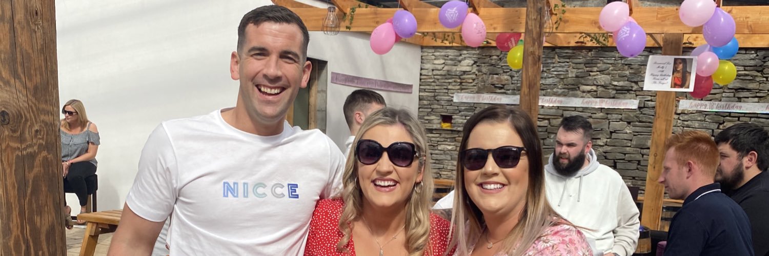 laursymcc's profile banner image