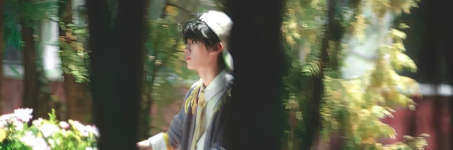 serenaexpl's profile banner image