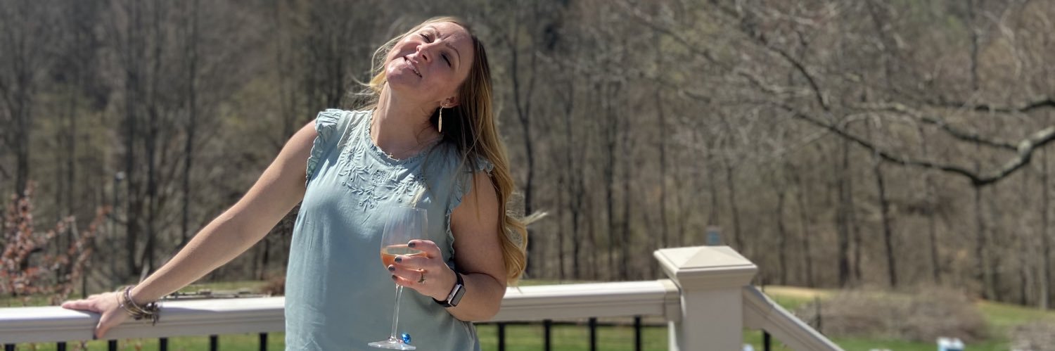 CarlySeals's profile banner image