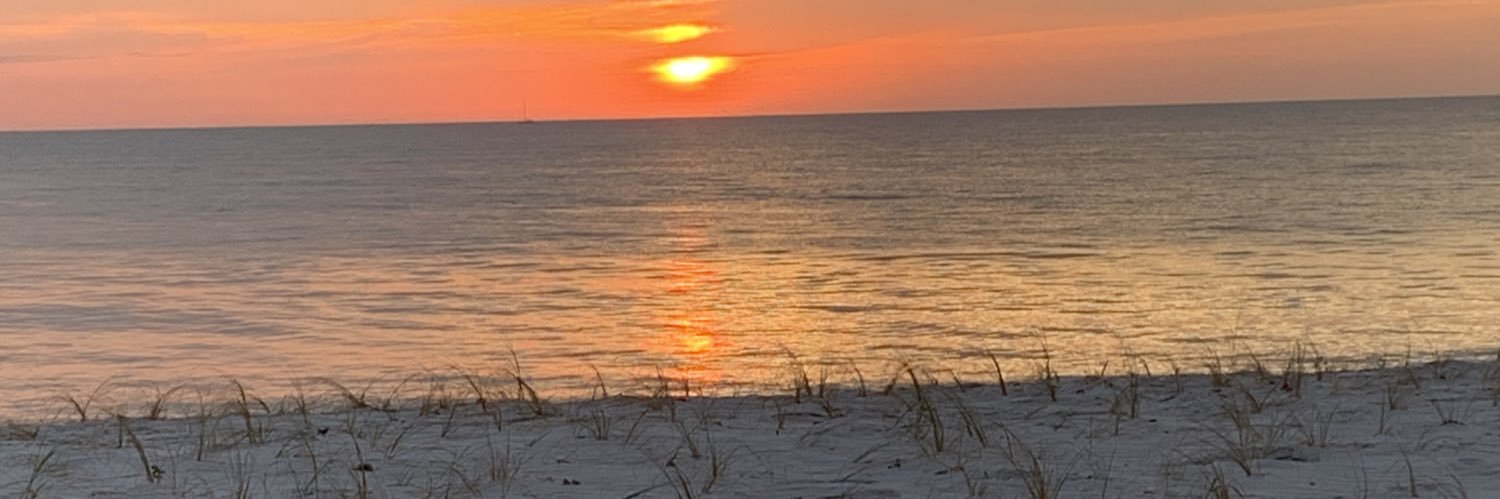 MReynoldsRealty's profile banner image