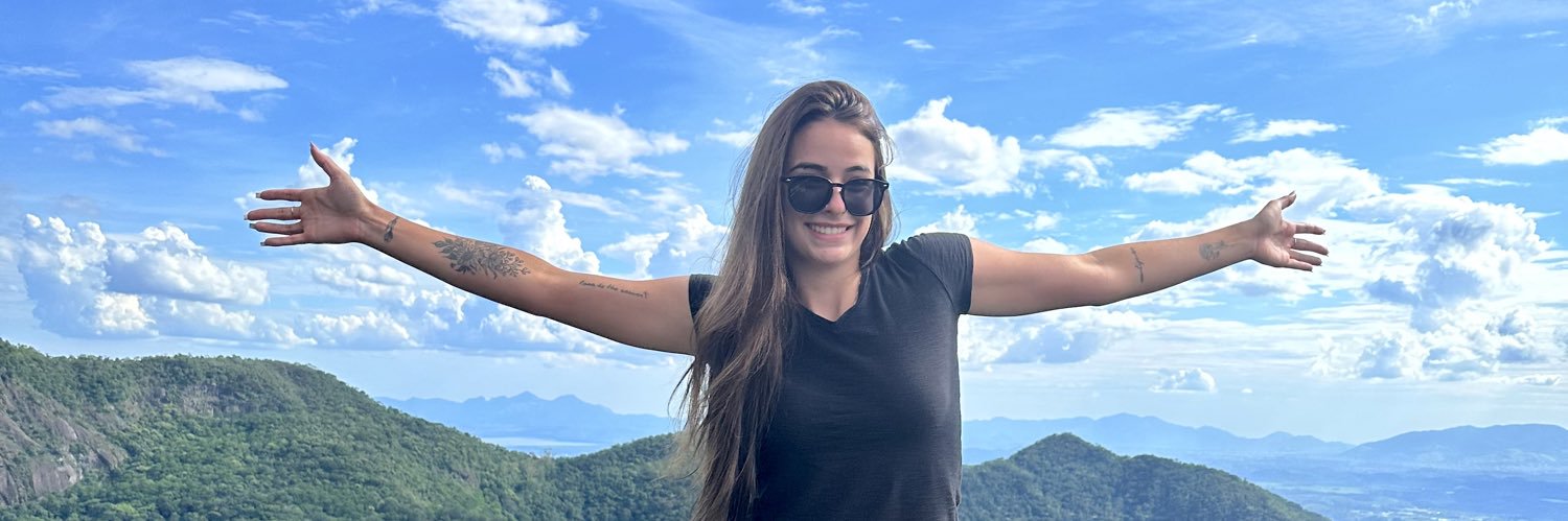 Marcela2o's profile banner image