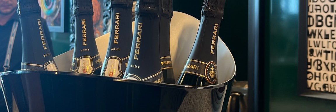 CliveDesPlay's profile banner image