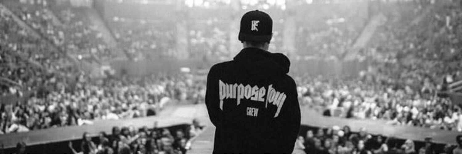 JBiebersUpdate_'s profile banner image