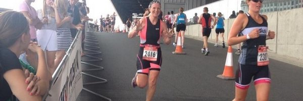 NickiBroad Profile Banner