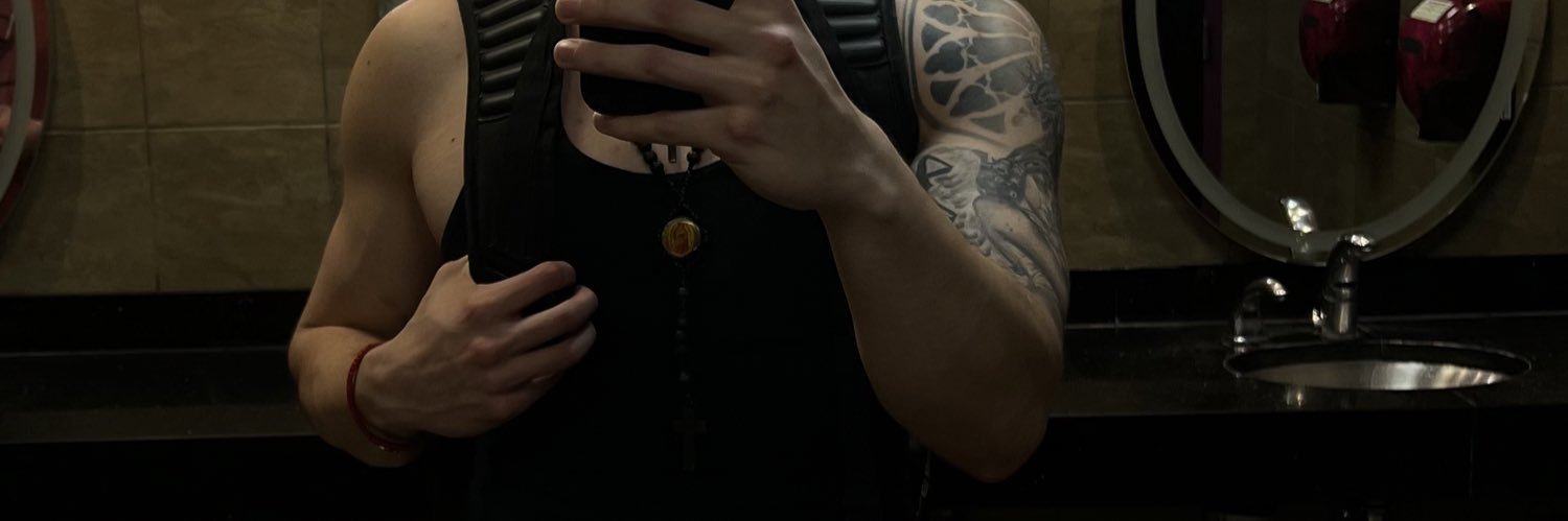 erichernandez__'s profile banner image