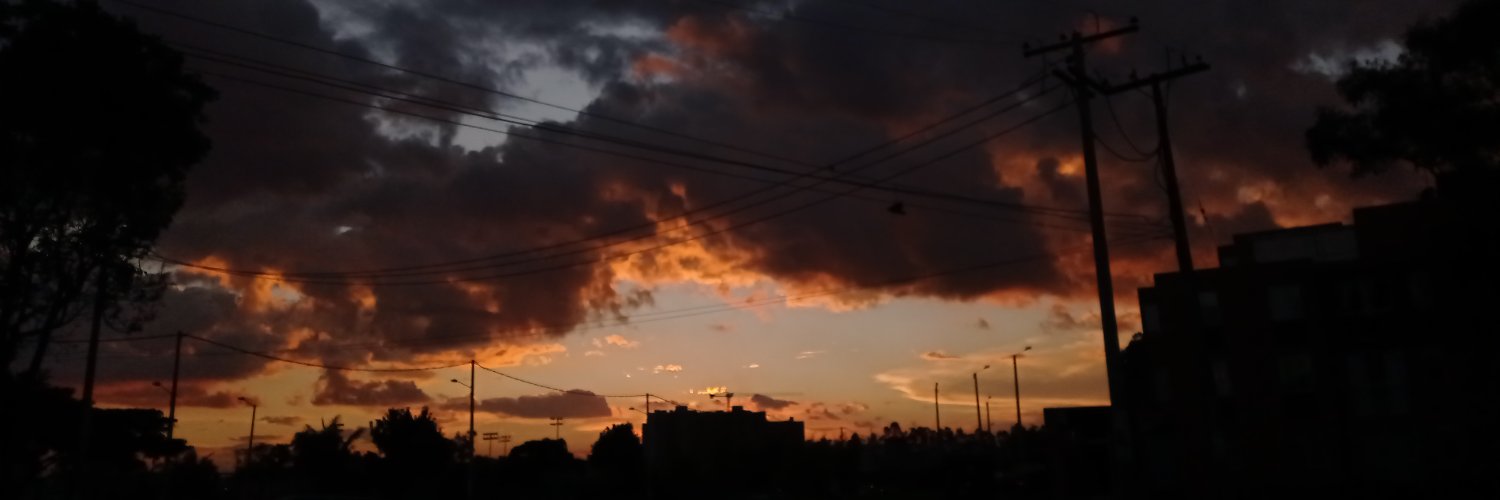 annge701's profile banner image