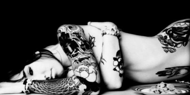 devin banner