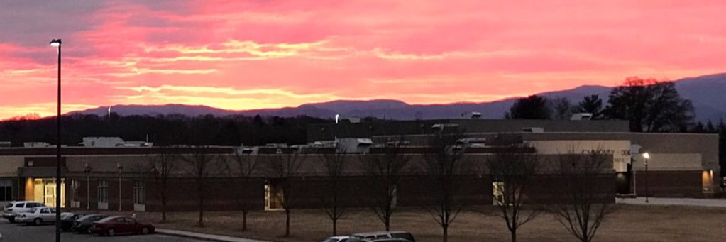 mrs_wampler's profile banner image