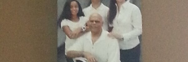 lououb66 Profile Banner