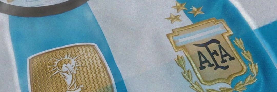 AyeeRaggi's profile banner image