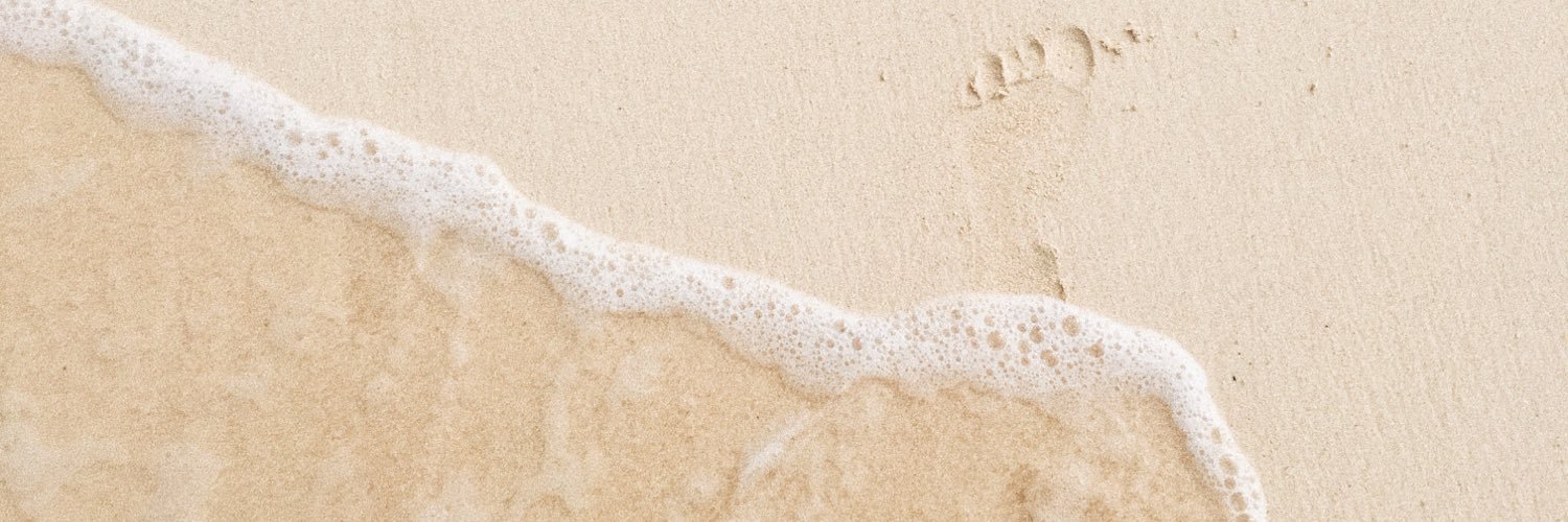 chelsieantos's profile banner image
