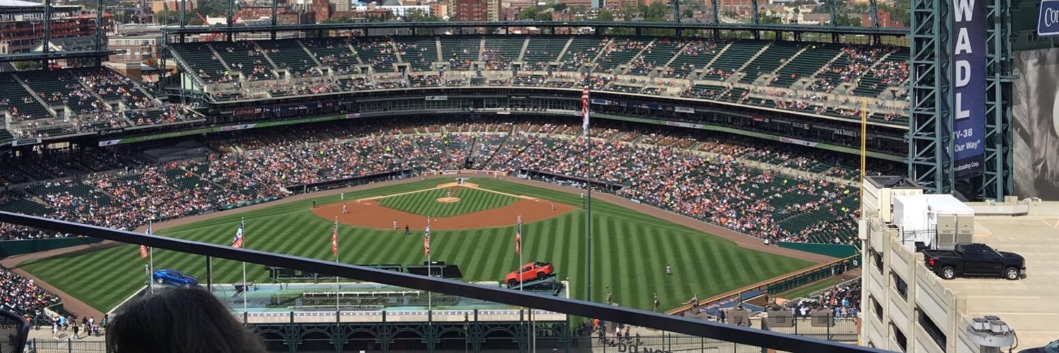 Tyler 🏈 ⚾️ 🦆 banner