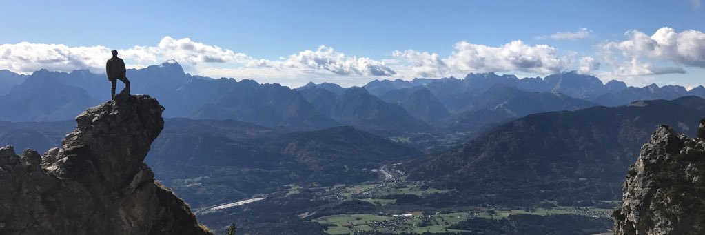 Andrescalvarez's profile banner image