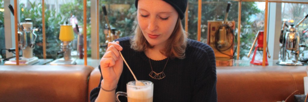lisas_closeup's profile banner image