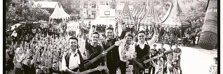 dikaapps's profile banner image