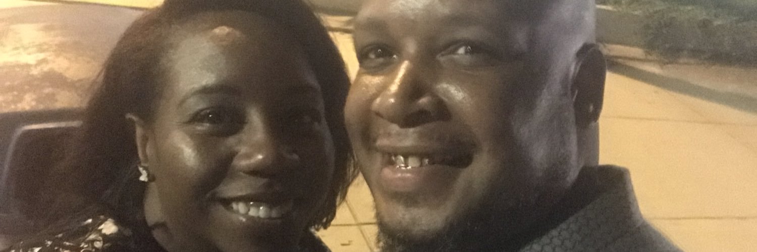 kikilousious's profile banner image