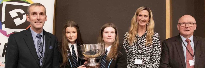 Deasbad Naiseanta banner