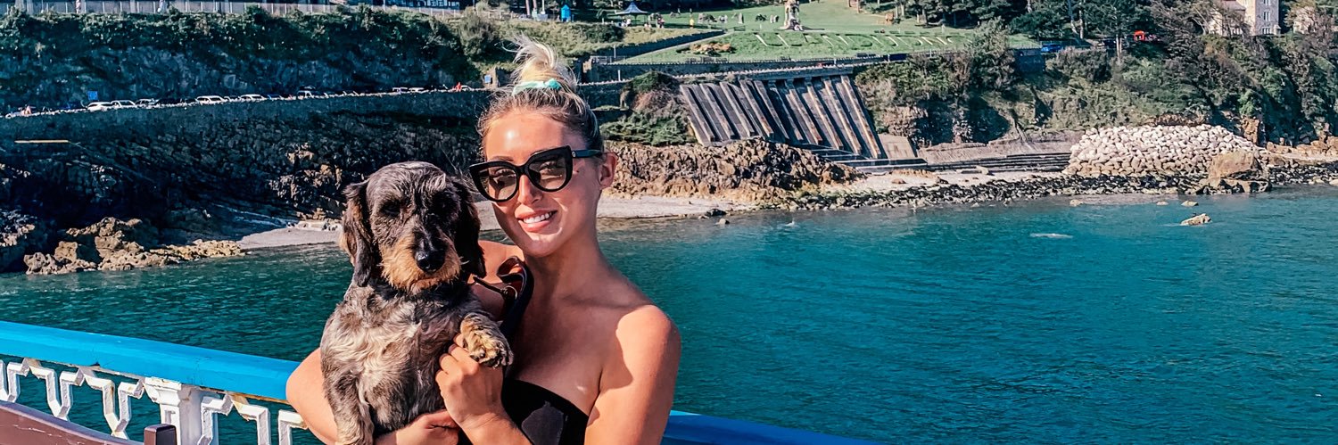 _karenleee's profile banner image