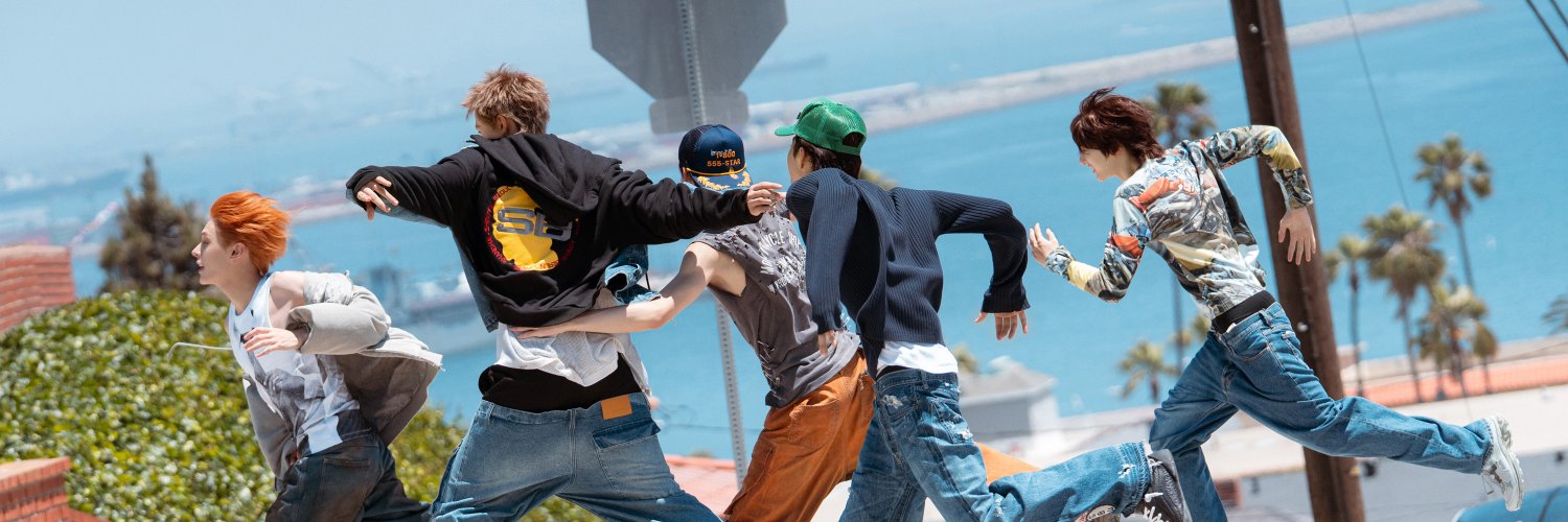 HeyMrNaughty's profile banner image