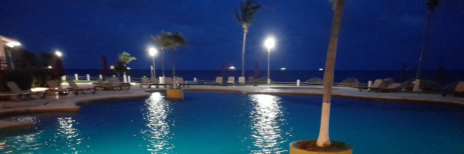 Lucaxexxe's profile banner image